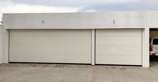 Off-white Overhead Door - باب كراج لون اوف وايت - BAB ALSARAY AUTOMATIC GATES & BARRIERS TRADING LLC